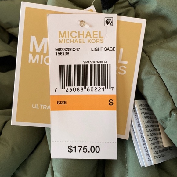 Michael Kors ultra light weight down fill - Picture 4 of 7